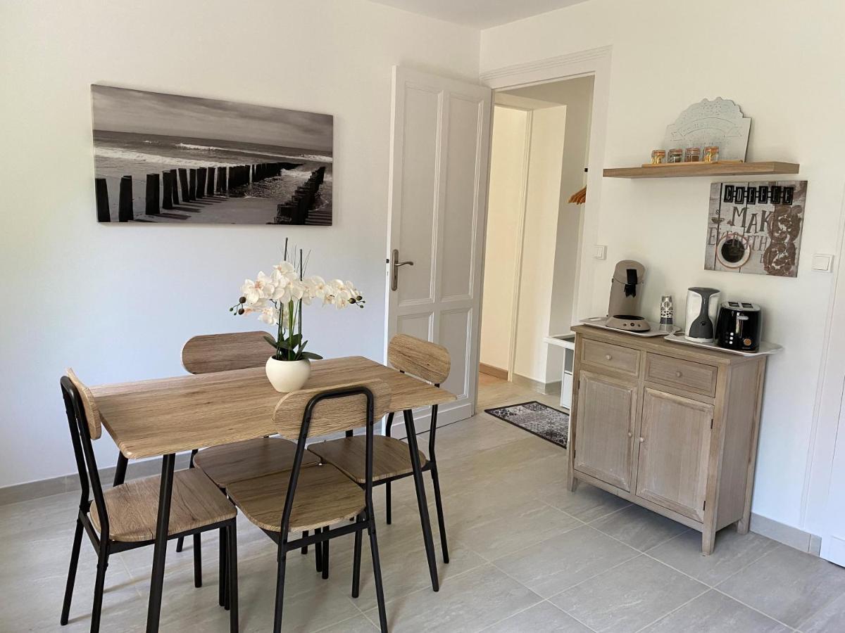 A Mouleydier Chez Romane Exterior photo